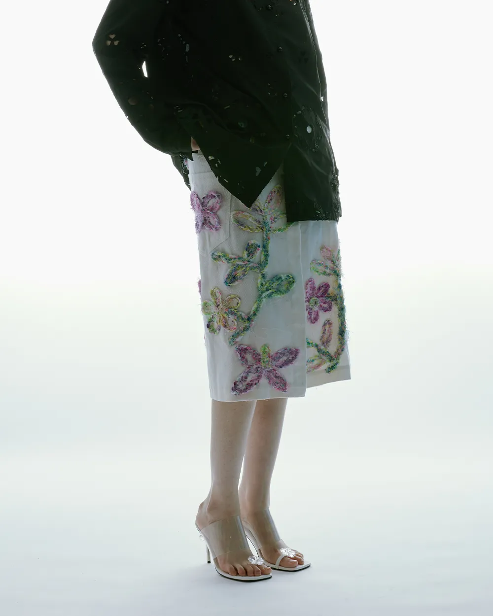 MIDI EMBROIDERED DENIM SKIRT