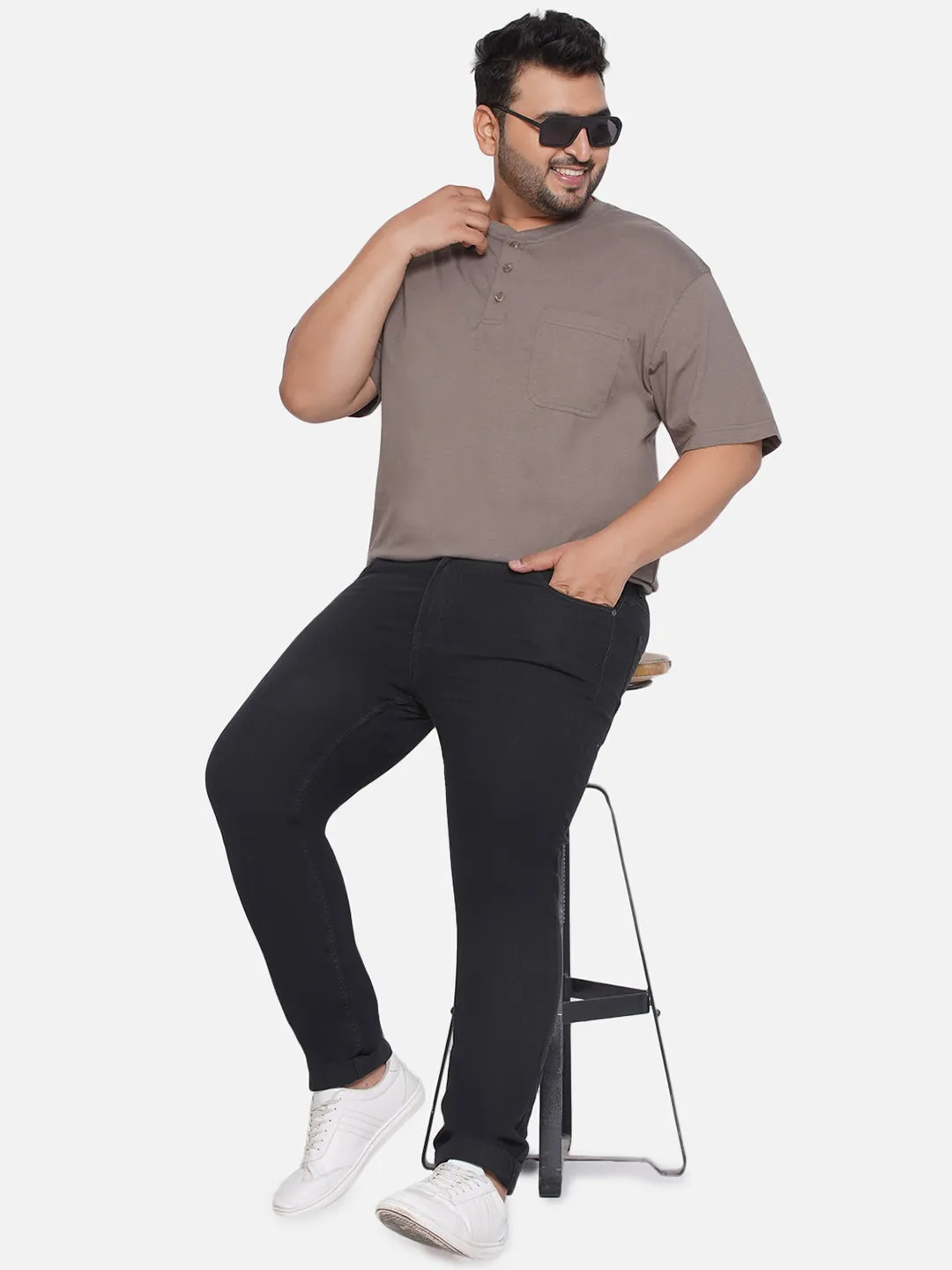 Red Head - Plus Size Men's Regular Fit Pure Cotton Khaki Solid Henley Neck Half Sleeve T-Shirt